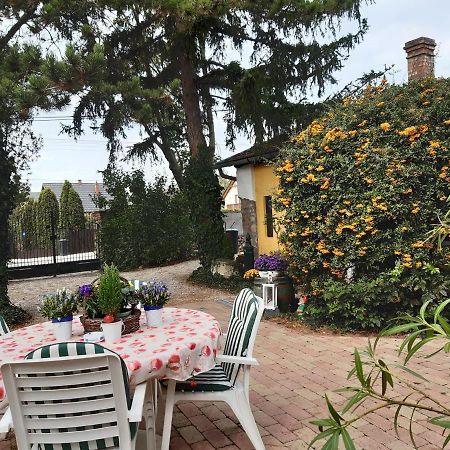 Villa-Magdi Vendégház Révfülöp Extérieur photo