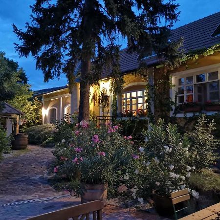 Villa-Magdi Vendégház Révfülöp Extérieur photo